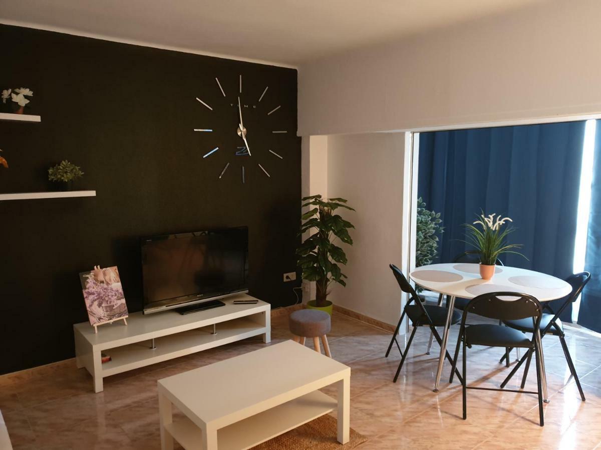 Assagador Del Palmar, 1 Dormitorio, Playa A 50m, By Bookindenia *